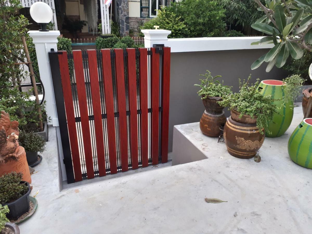 Baan Lita Aparthotel Phimai Exterior foto